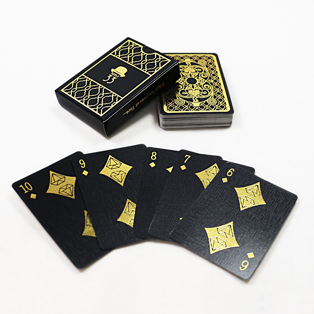 花(huā)切魔術(shù)撲克牌定制(zhì)